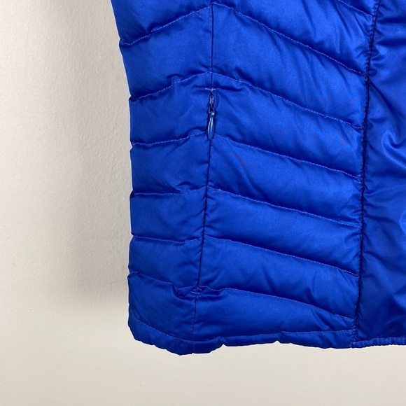 Talbots Blue Quilted Down Vest Size P - Picture 5 of 14